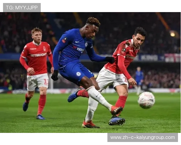 切尔西U21传中训练秘籍：打造精英边路攻击力的关键突破